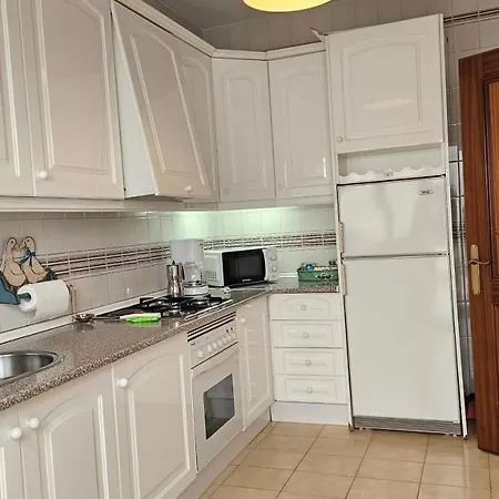 Casa Blanca-parking Gratis Apartment
