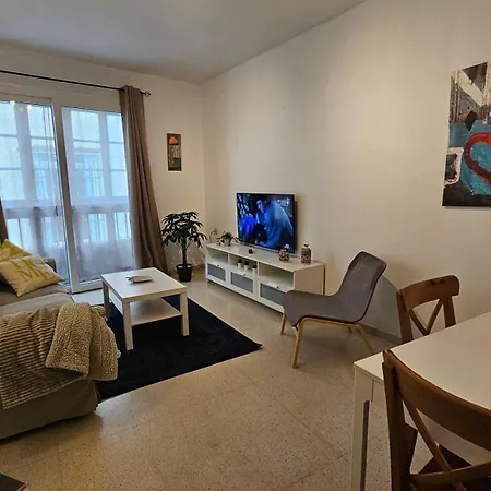 Casa Blanca-parking Gratis Apartment