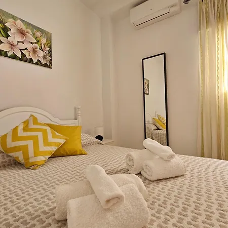 Casa Blanca-parking Gratis Apartment
